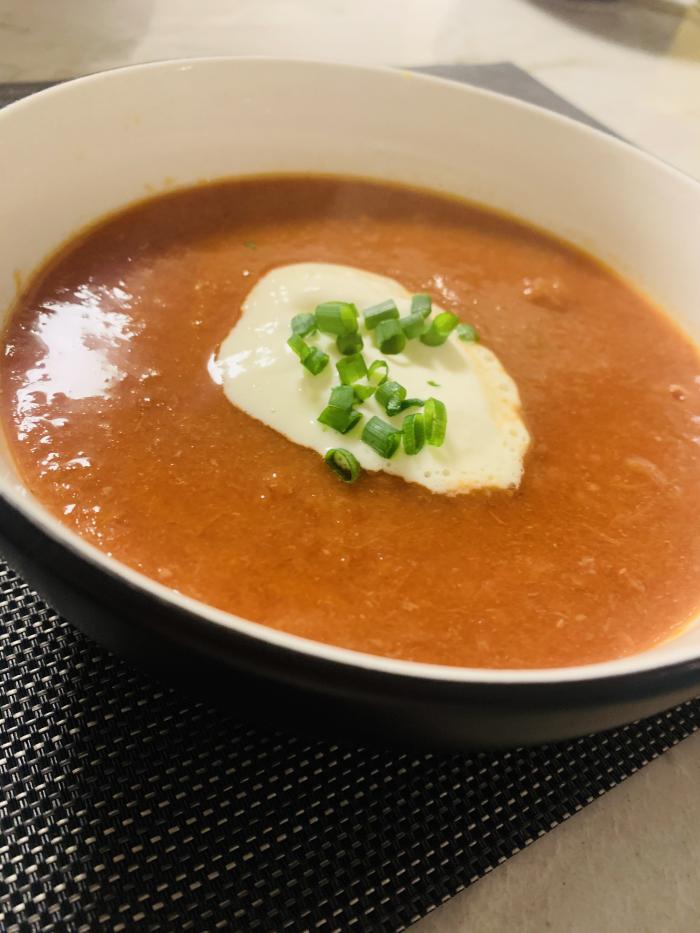 Borsch - Sopa de beterrabas do Leste Europeu