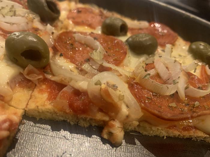 Pizza Low-Carb 3 / proteica  (“massa” de frango desfiado)